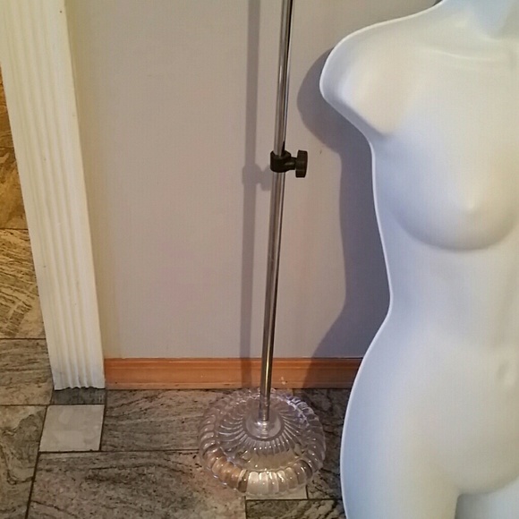 Two pieces Mannequin Female White Torso - Picture 3 of 3